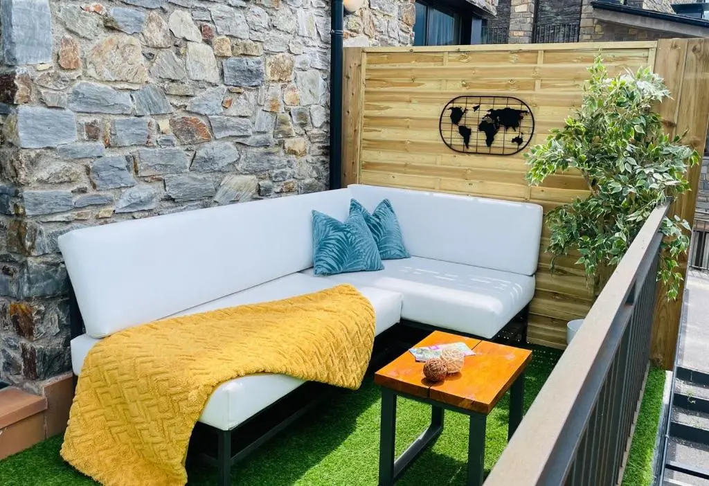 img_id_1071097.webp