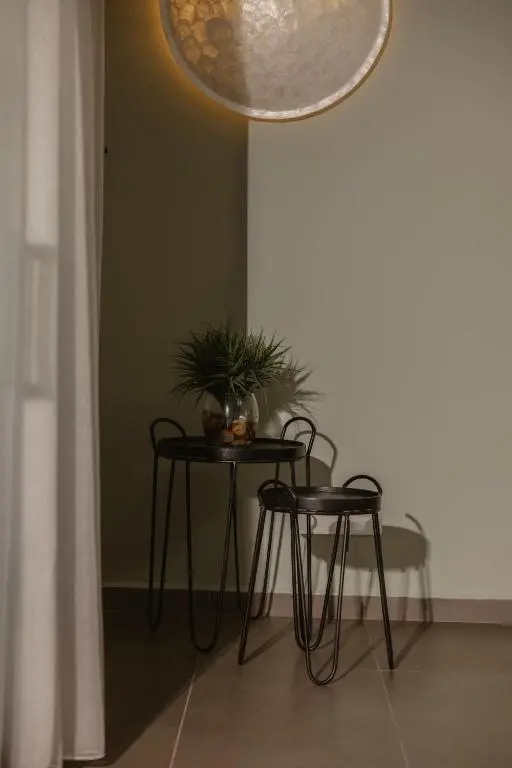 img_id_1099204.webp