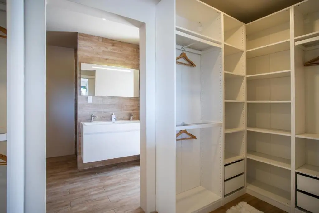 img_id_1122375.webp
