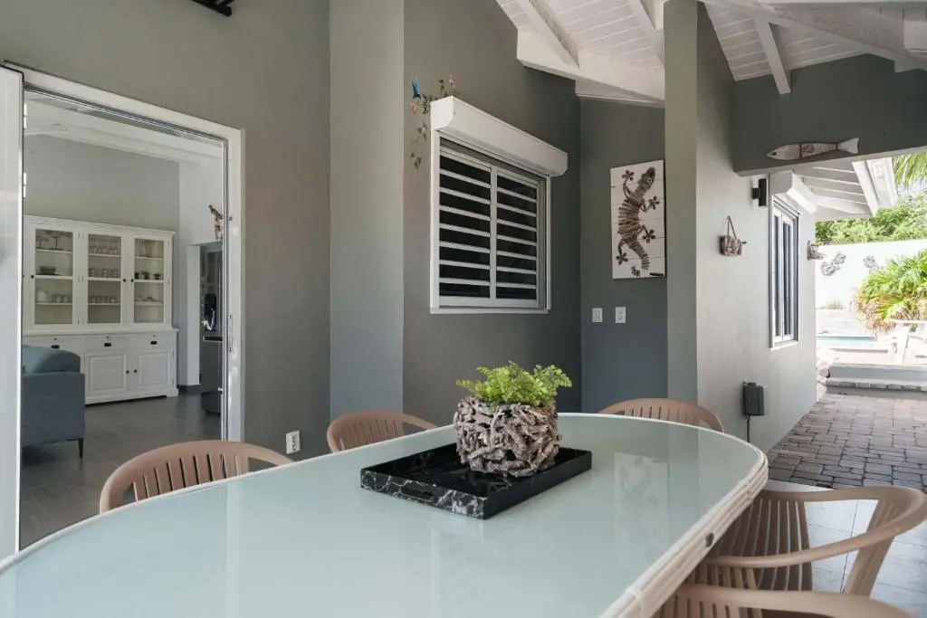 img_id_1145998.webp