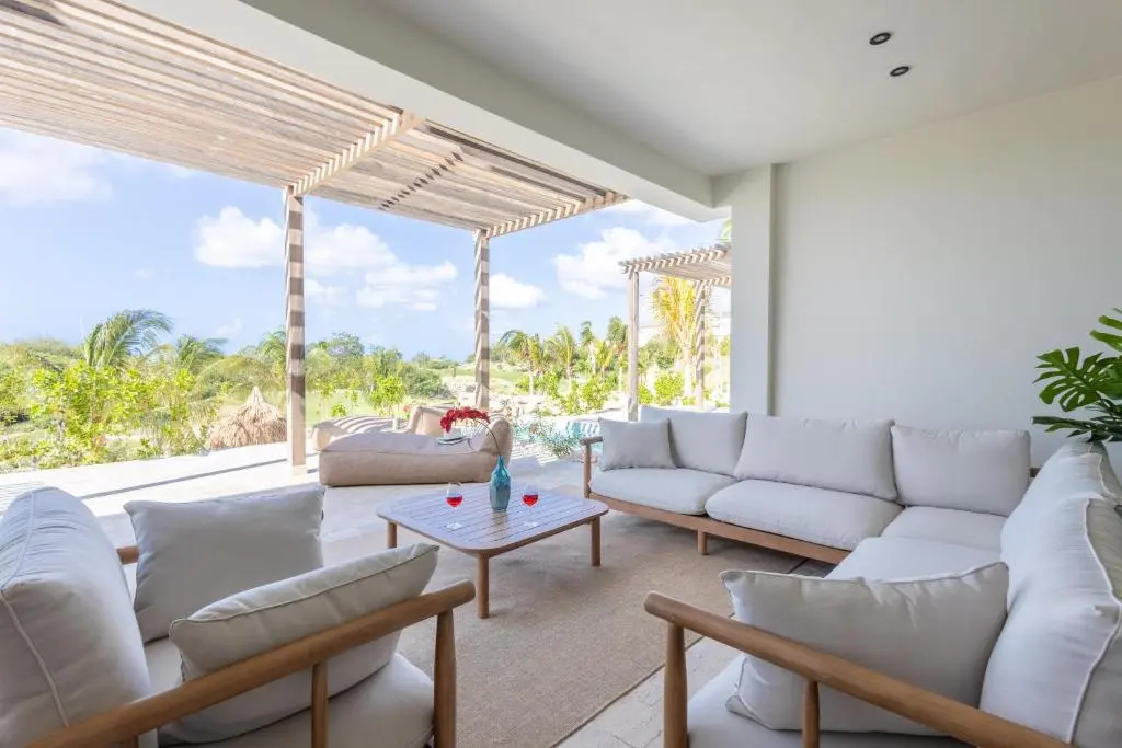 img_id_1156774.webp