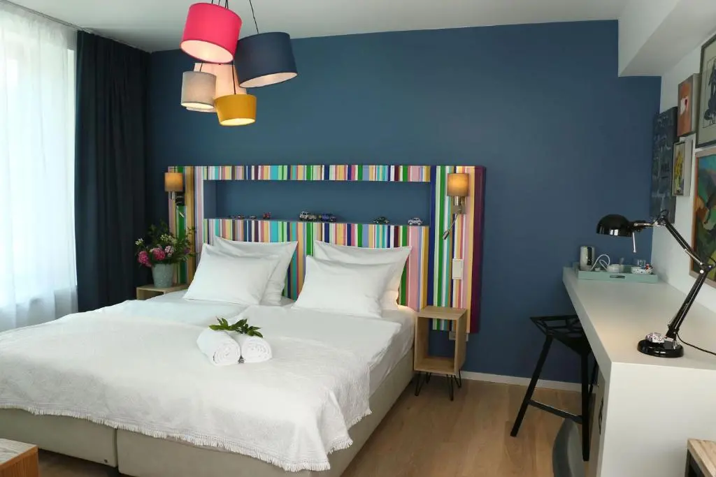 img_id_1183063.webp