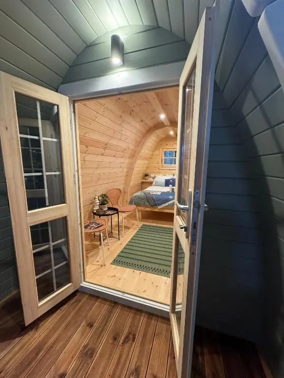 img_id_1194651.webp
