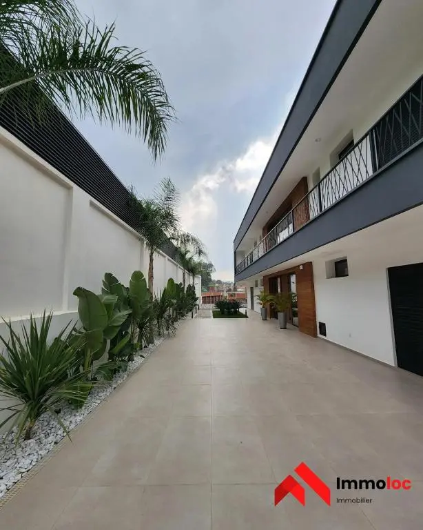 img_id_1237120.webp