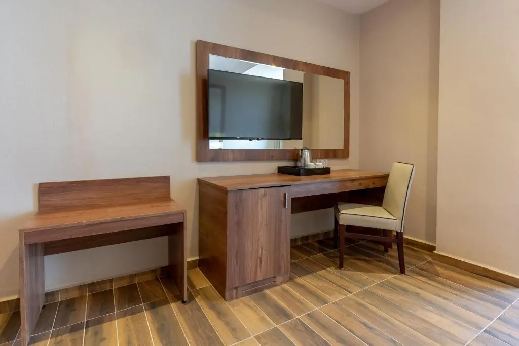 img_id_1237412.webp