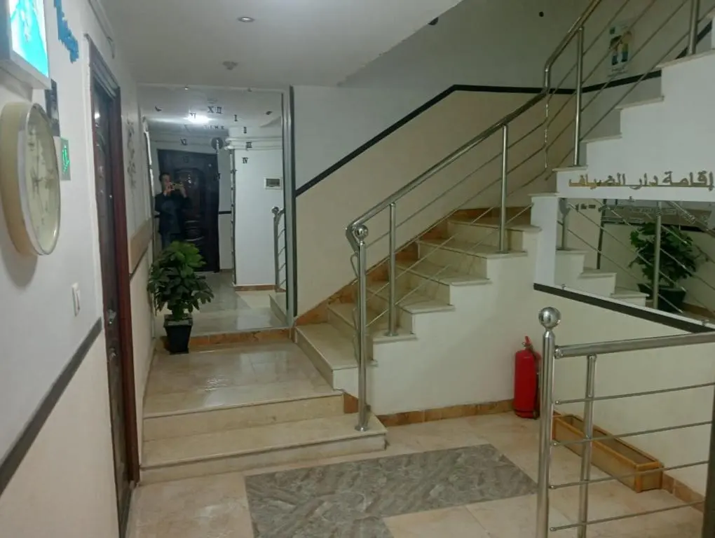 img_id_1244169.webp