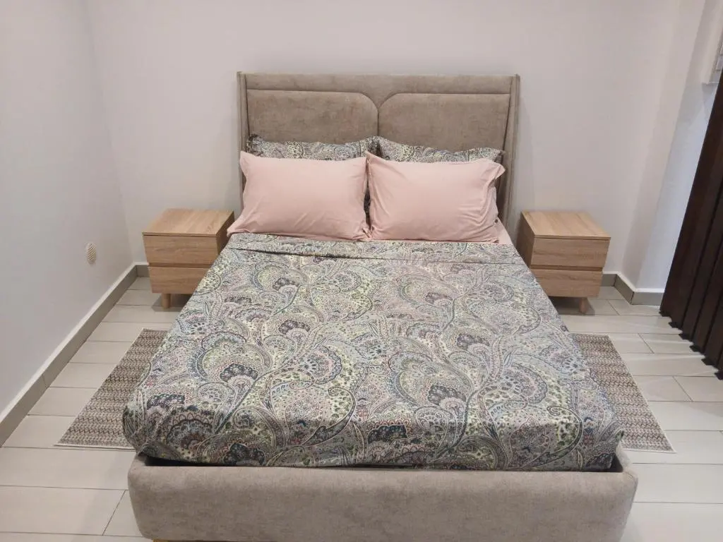 img_id_1249124.webp