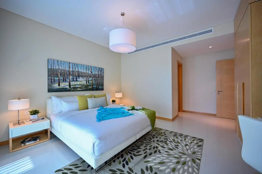 img_id_1284716.webp