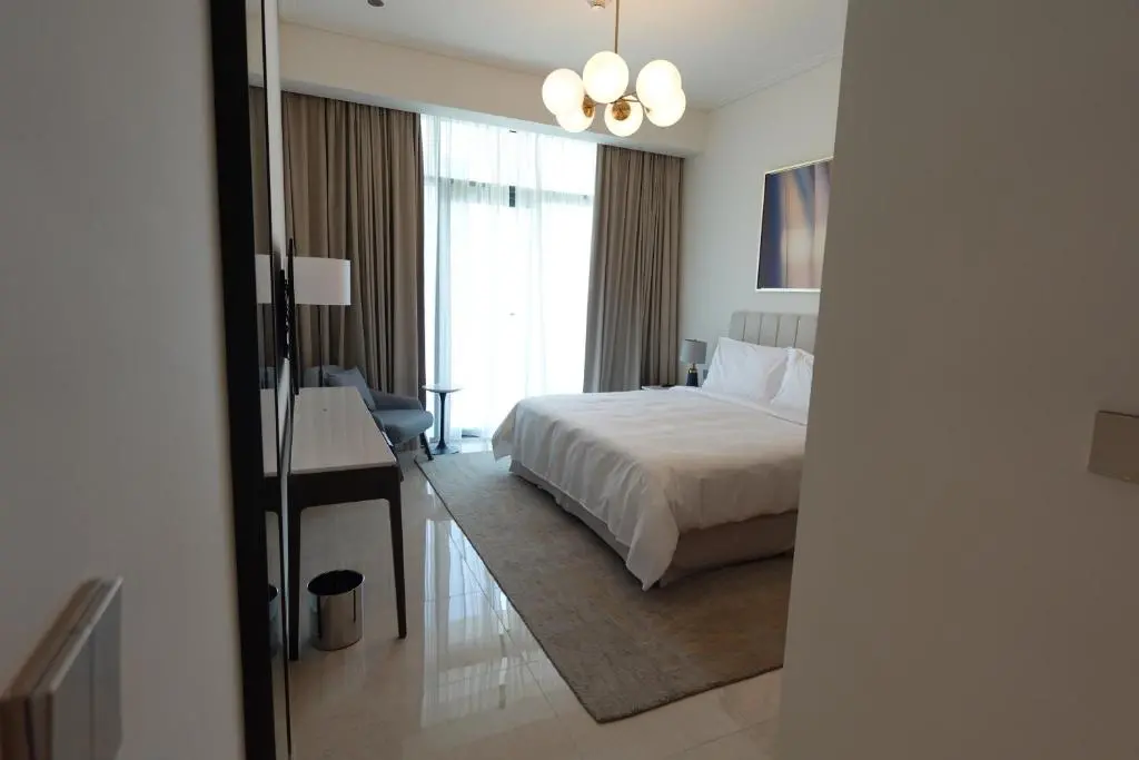 img_id_1290228.webp