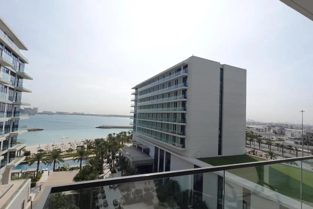 img_id_1290270.webp