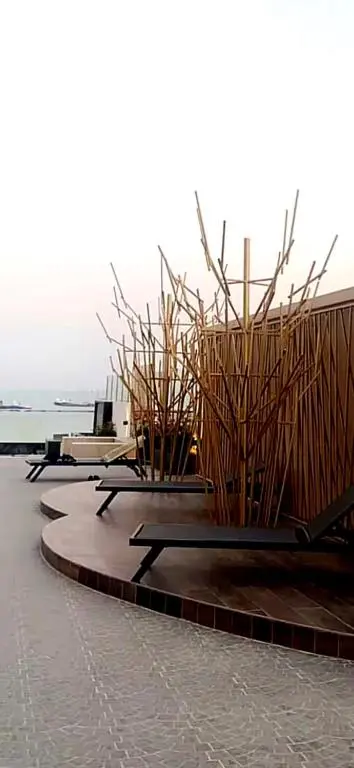 img_id_1293330.webp
