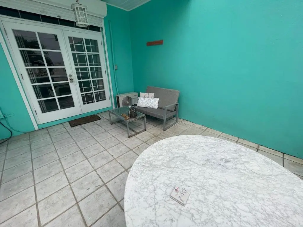 img_id_1328349.webp