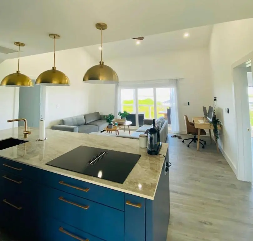 img_id_1334456.webp