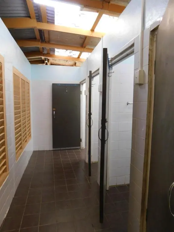 img_id_1374762.webp
