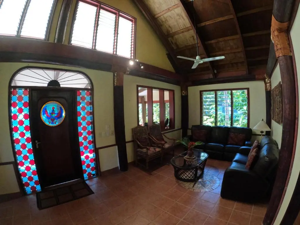 img_id_1387289.webp