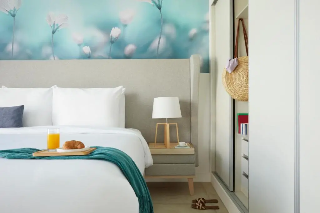 img_id_1438974.webp