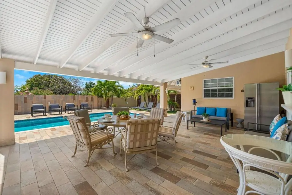 img_id_1450868.webp