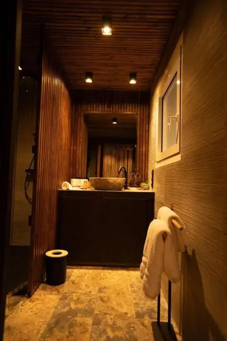img_id_1498858.webp
