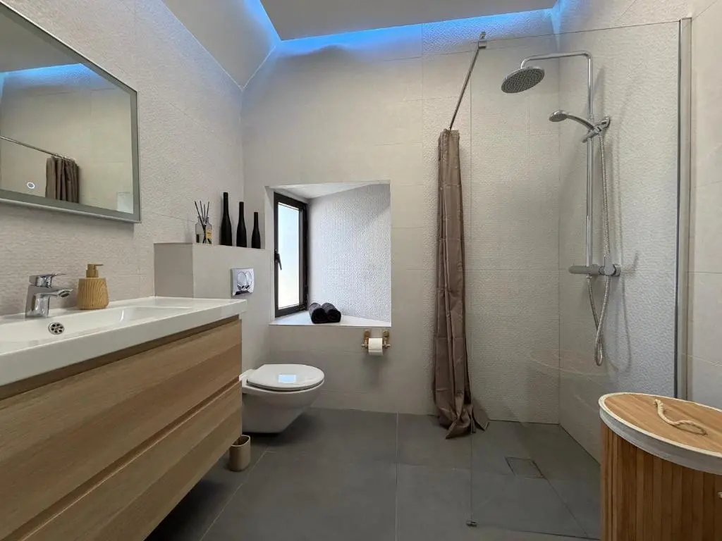 img_id_1514452.webp