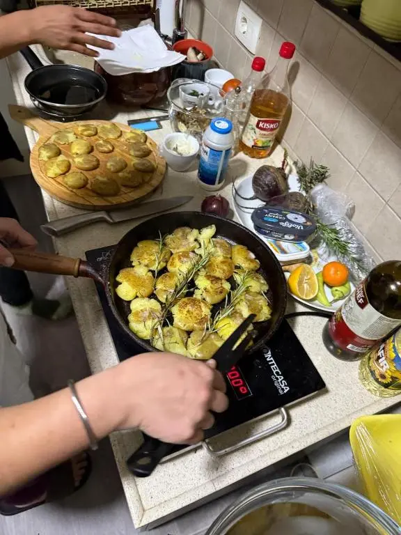 img_id_1744186.webp