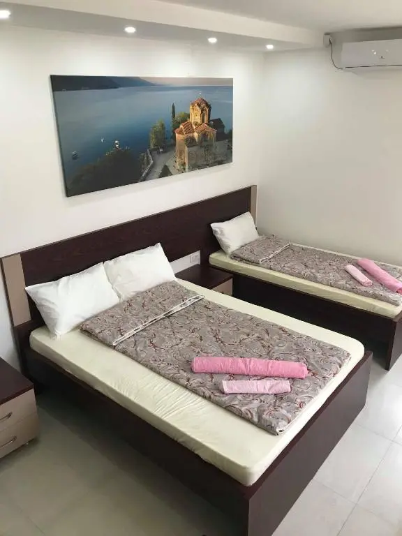 img_id_1774790.webp