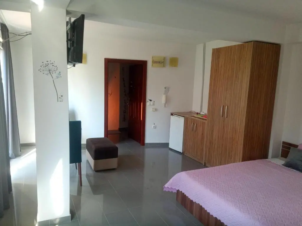 img_id_1779611.webp