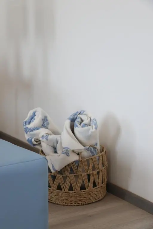 img_id_1812781.webp