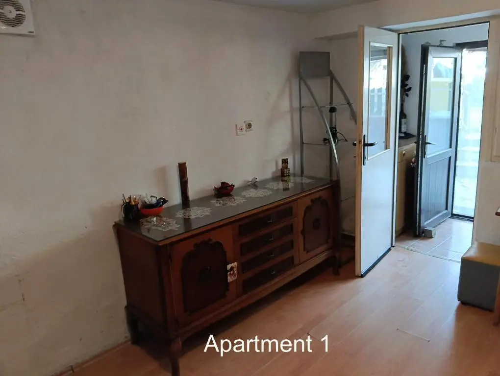 img_id_1813809.webp