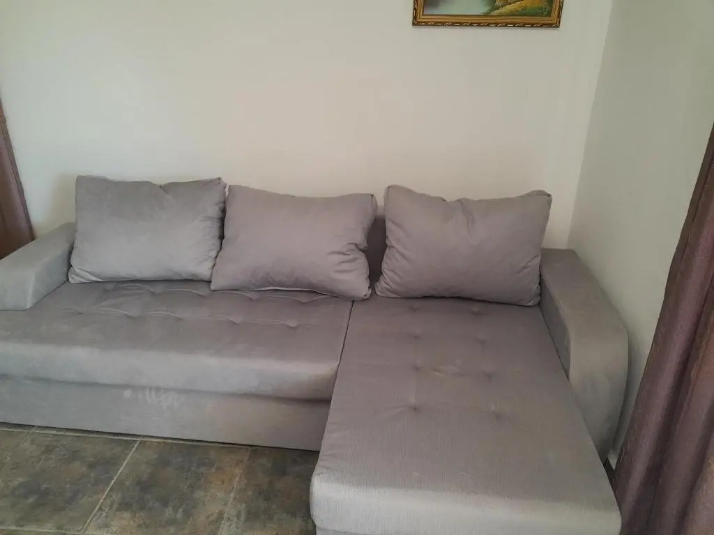 img_id_2197000.webp