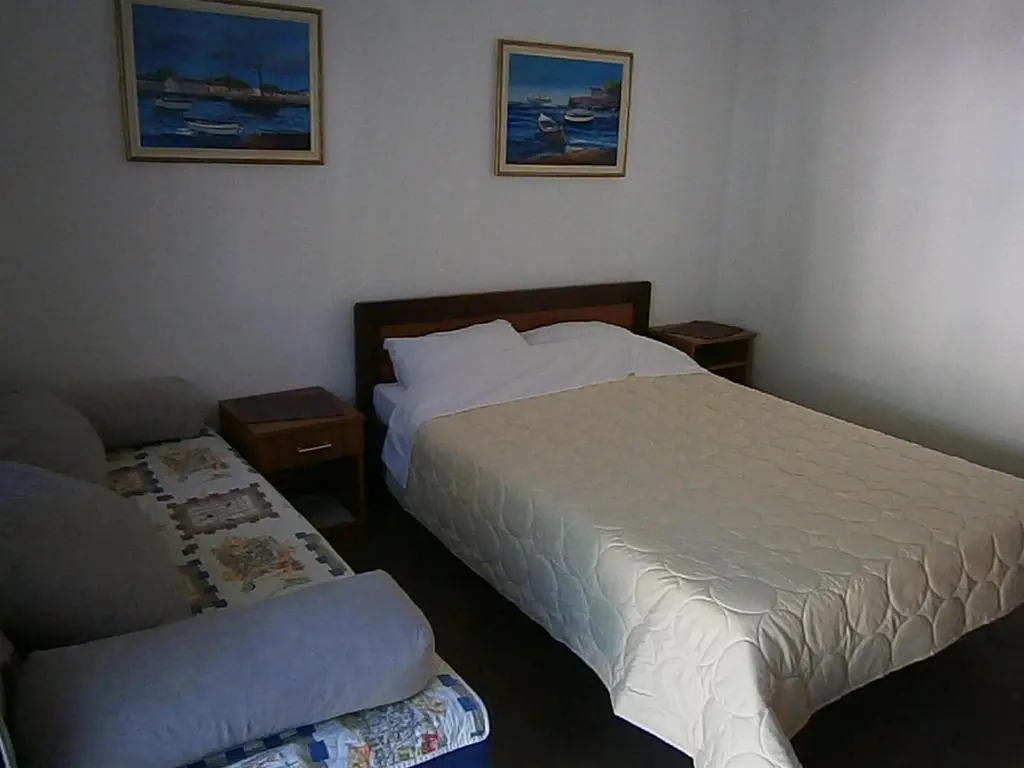 img_id_2197052.webp
