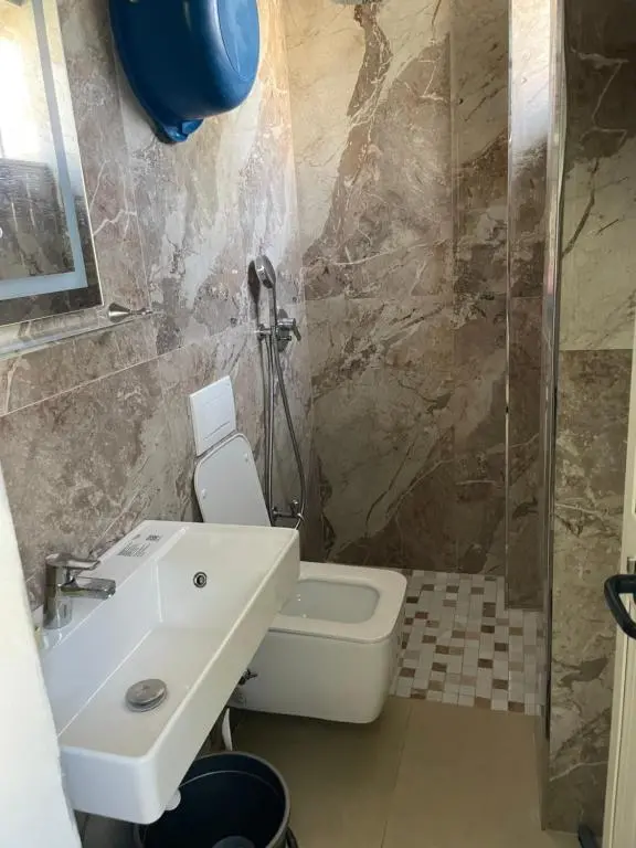 img_id_1818542.webp