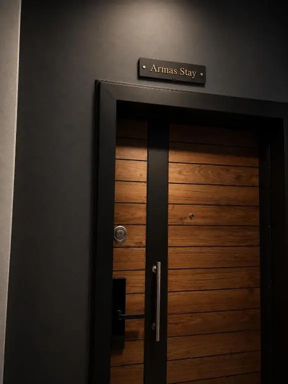 img_id_1820473.webp