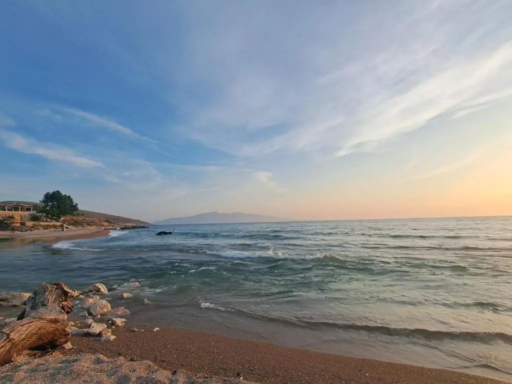 img_id_1822862.webp