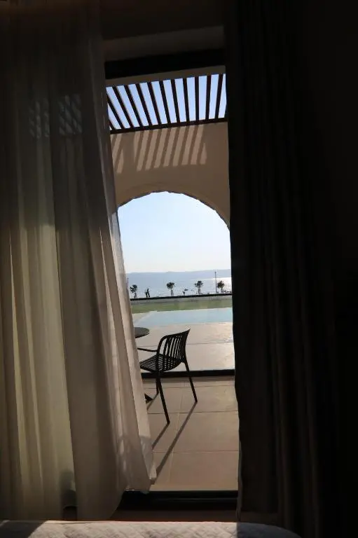 img_id_1847055.webp
