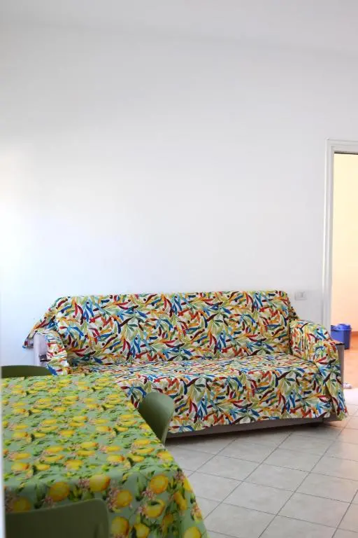 img_id_1847343.webp