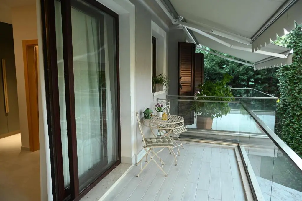 img_id_1860368.webp