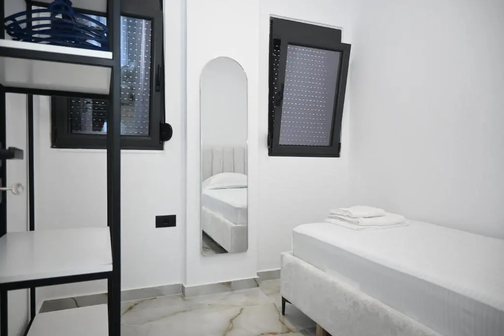 img_id_1862419.webp