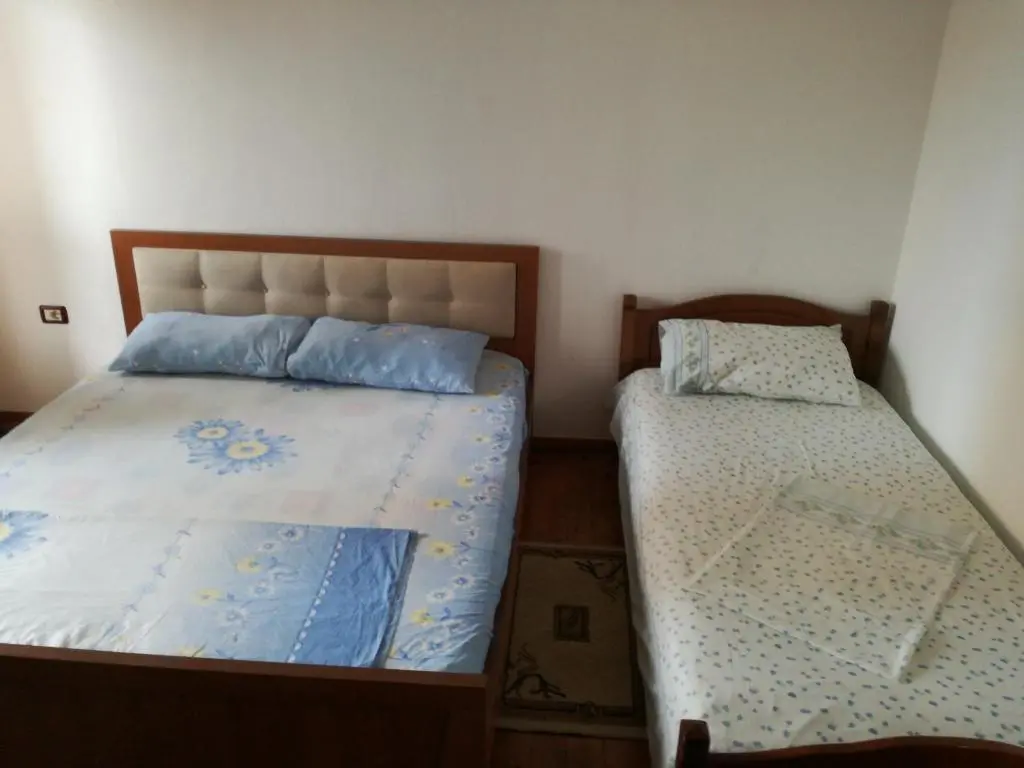 img_id_1882263.webp