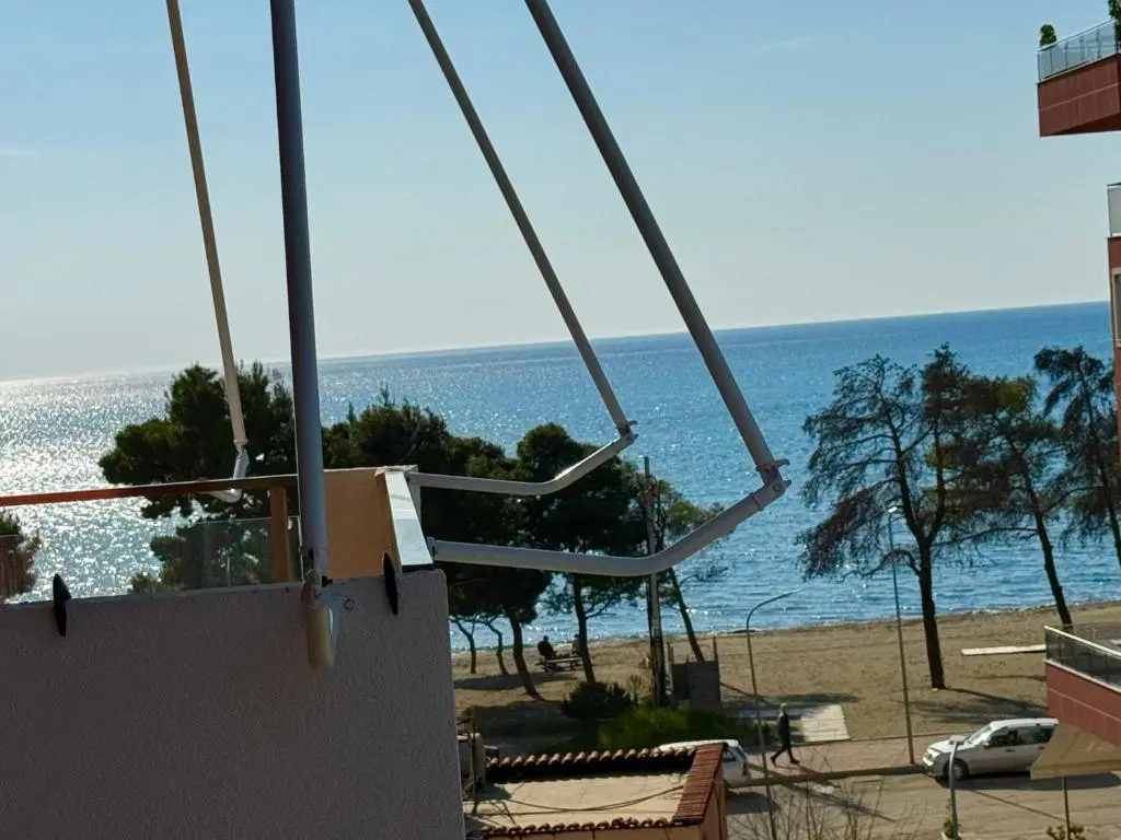 img_id_1890702.webp