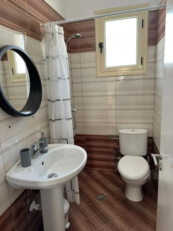 img_id_1919757.webp
