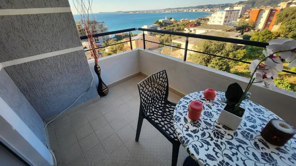 img_id_1927096.webp