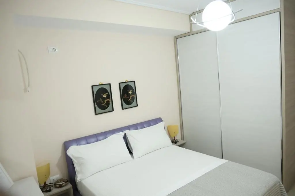 img_id_1974320.webp