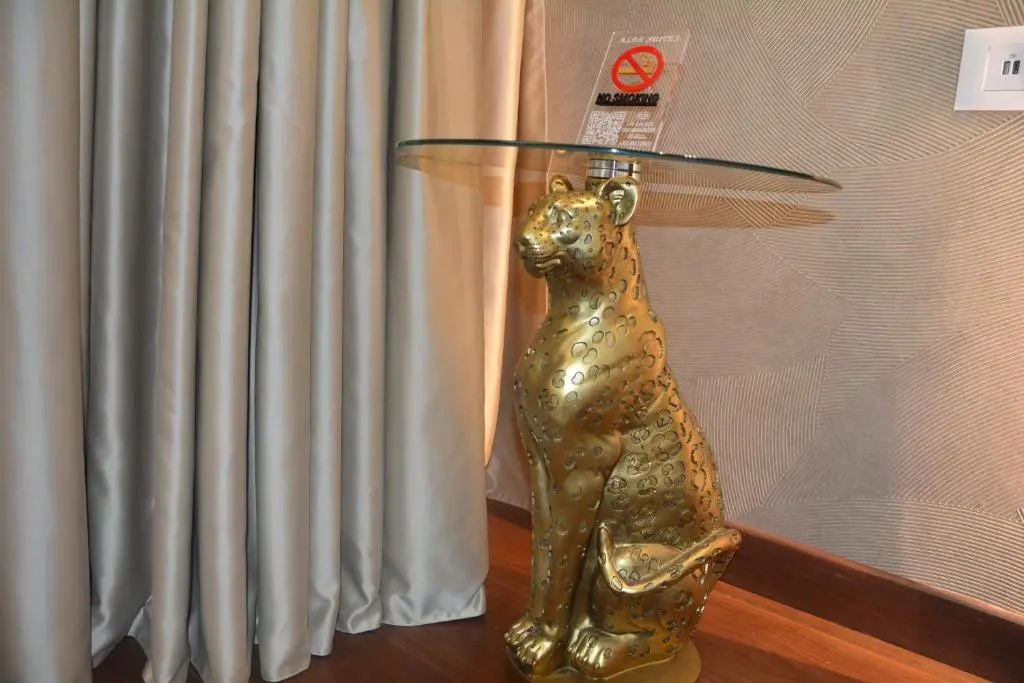 img_id_2031213.webp