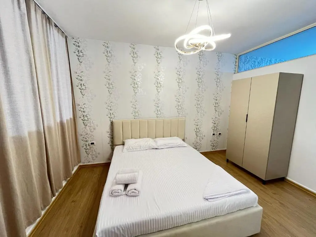 img_id_2040086.webp