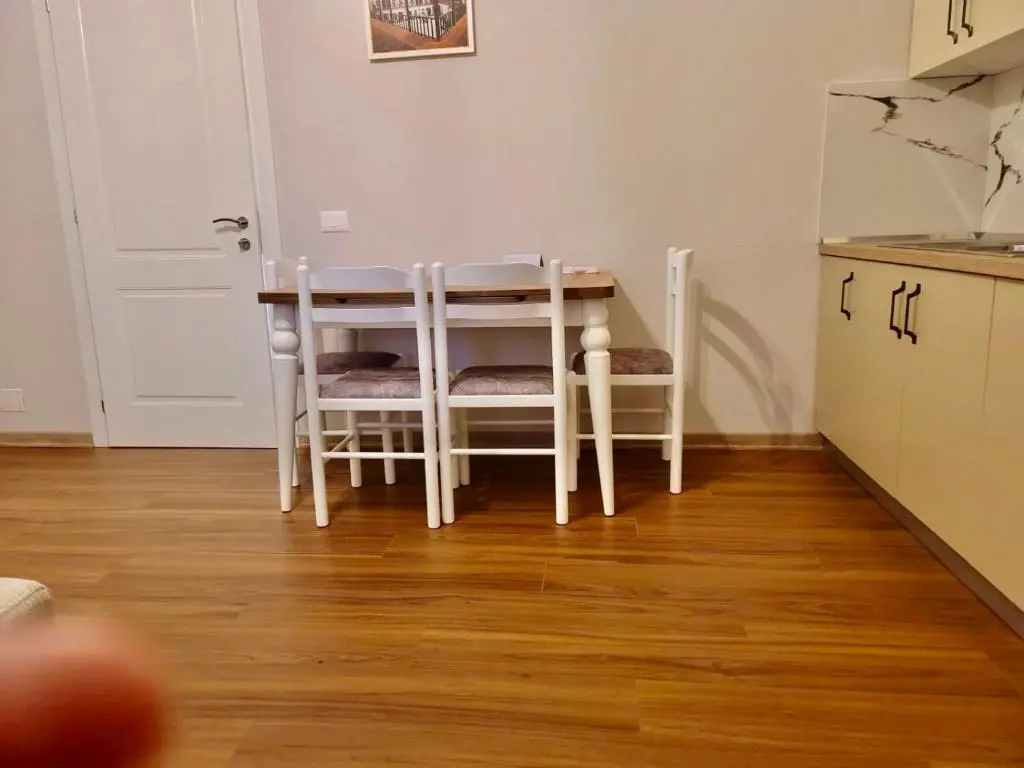 img_id_2041727.webp