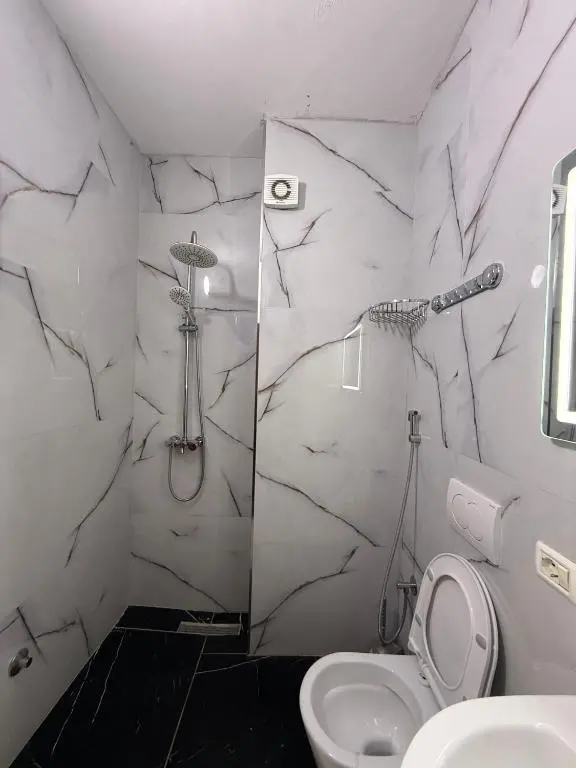 img_id_2052879.webp