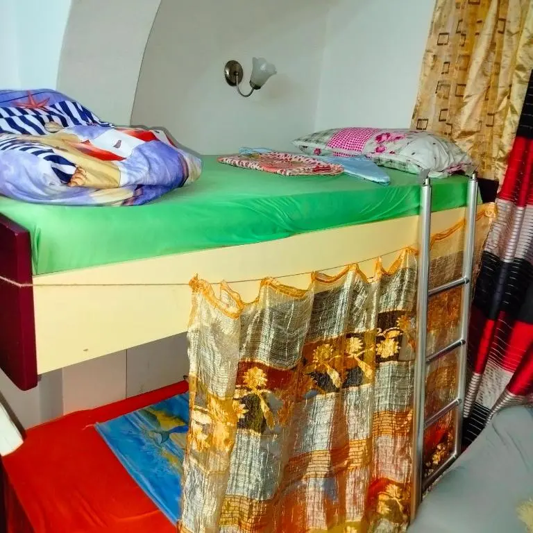 img_id_2064106.webp