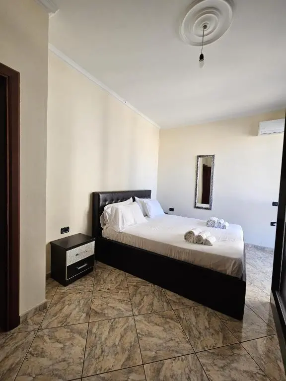 img_id_2068410.webp