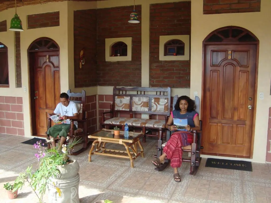 img_id_2076713.webp
