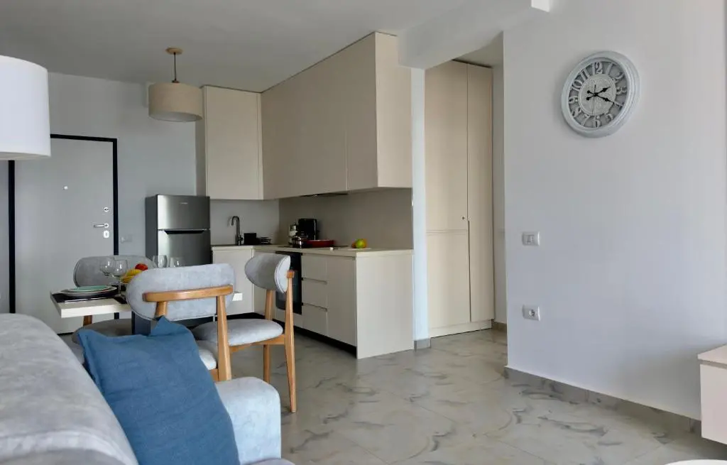 img_id_2085082.webp